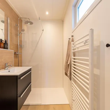 In 't Groene Hart On The Water Holiday home Oud Ade