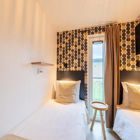 Ferienhaus In 't Groene Hart On The Water Oud Ade